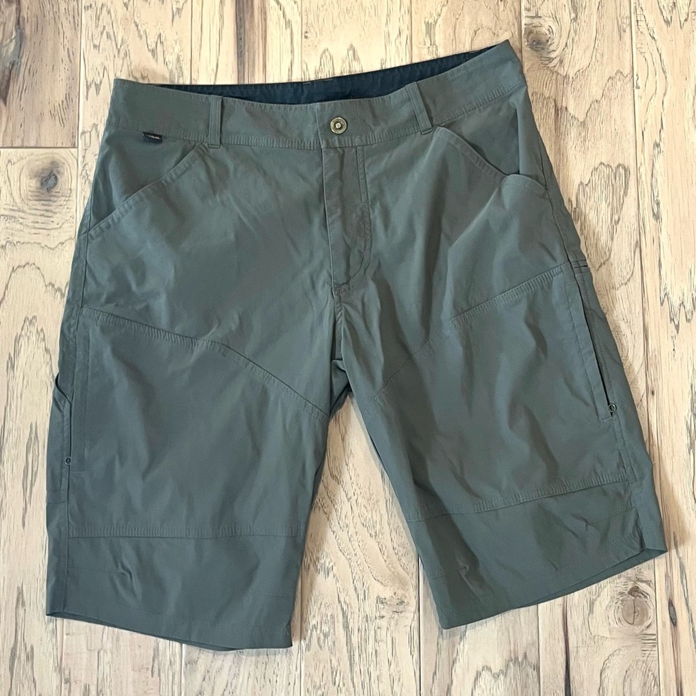 Kuhl Men’s Olive Green Performance Shorts, Waist 36